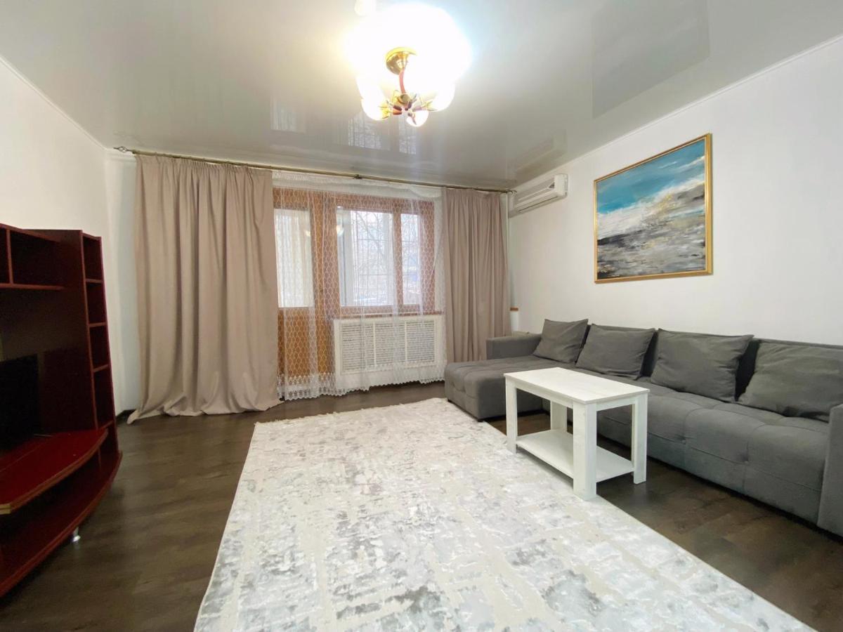 Comfortable Apartment, Samal 2 Almaty Extérieur photo