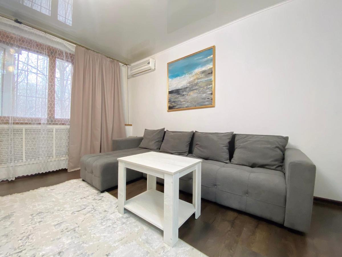 Comfortable Apartment, Samal 2 Almaty Extérieur photo