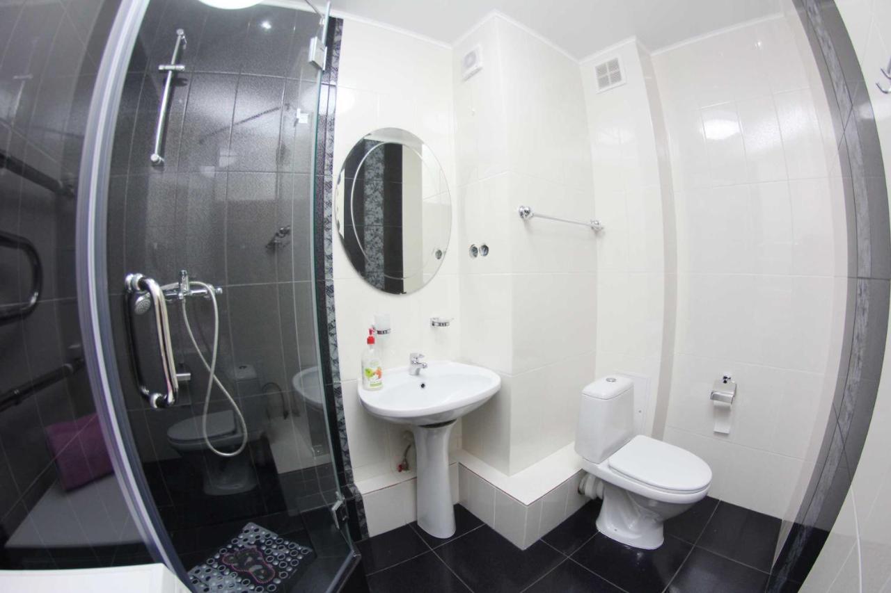 Comfortable Apartment, Samal 2 Almaty Extérieur photo